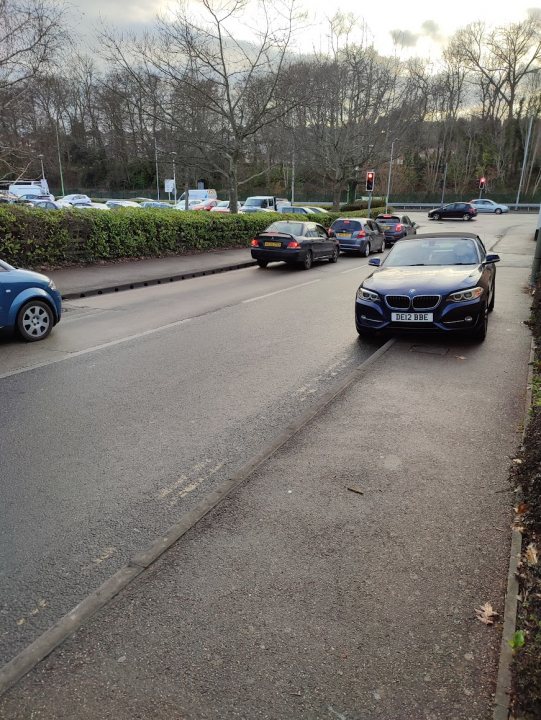 The BAD PARKING thread [vol4] - Page 604 - General Gassing - PistonHeads UK