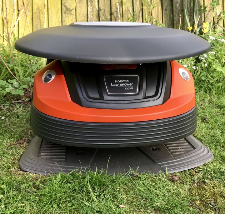 Robot mowers - Page 49 - Homes, Gardens and DIY - PistonHeads