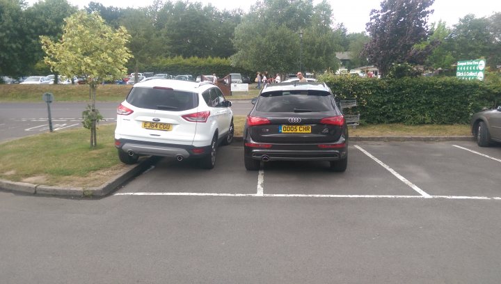 The BAD PARKING thread [vol3] - Page 174 - General Gassing - PistonHeads