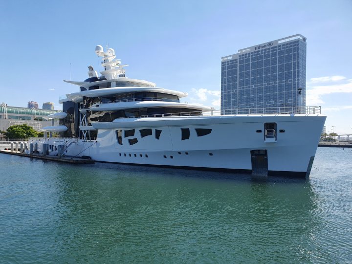 super yachts 60million+ - Page 334 - Boats, Planes & Trains - PistonHeads UK