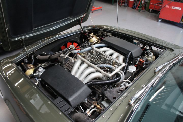 Classic Aston Martin V8's - Page 12 - Readers' Cars - PistonHeads UK