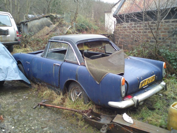 Classics left to die/rotting pics - Page 82 - Classic Cars and Yesterday's Heroes - PistonHeads