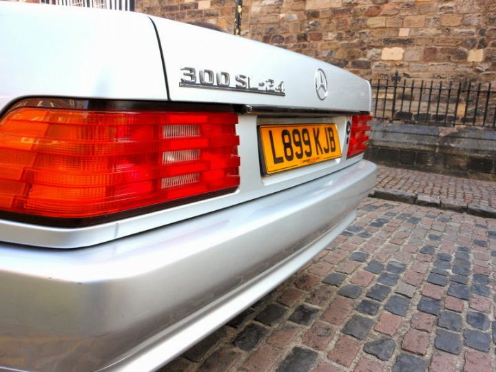 RE: Mercedes SL 320 (R129): Spotted - Page 2 - General Gassing - PistonHeads