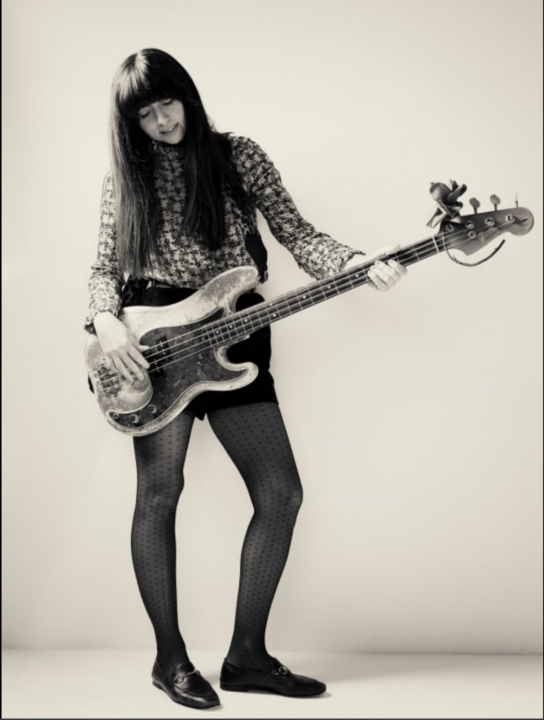 Girl Bass Players. - Page 1 - Music - PistonHeads UK