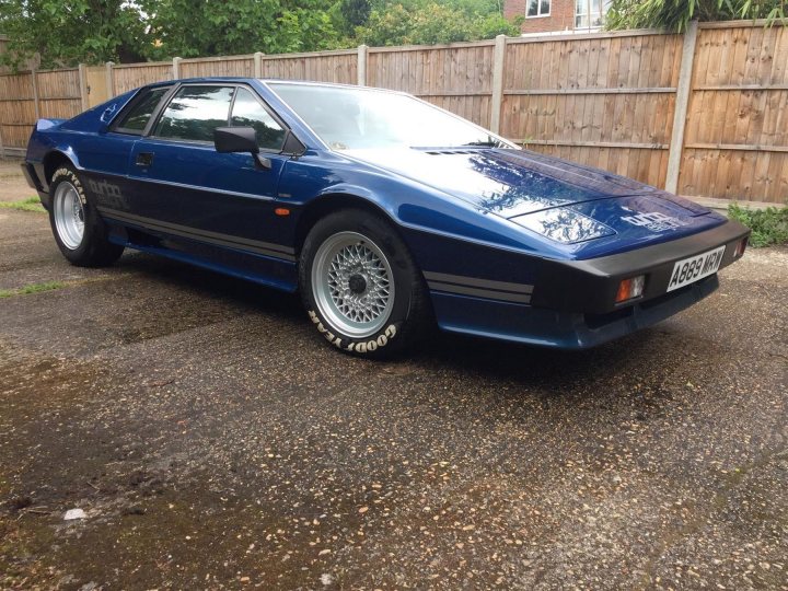 RE: Lotus Esprit Sport 350: Spotted - Page 1 - General Gassing - PistonHeads