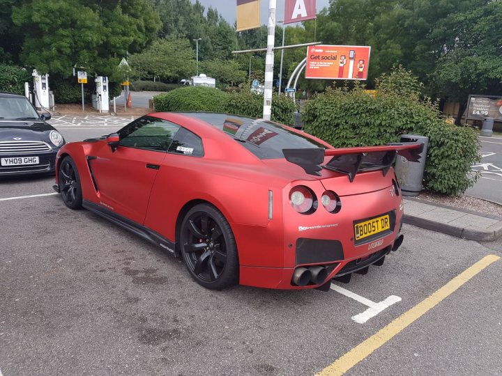 The BAD PARKING thread [vol4] - Page 89 - General Gassing - PistonHeads