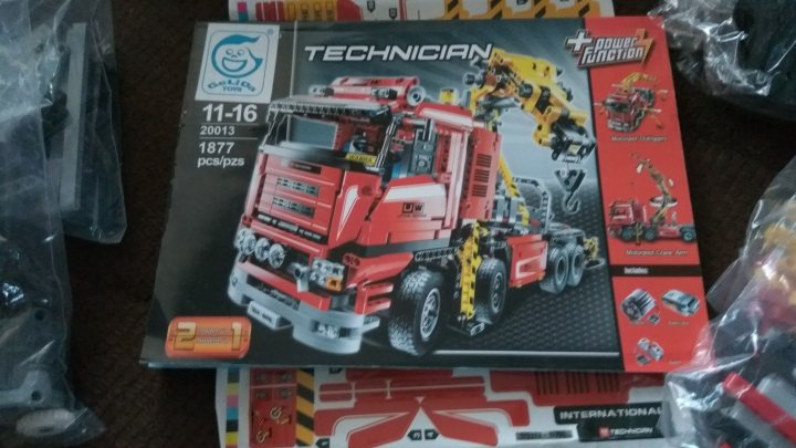 The LEPIN "LEGO" for non sensitive types - Page 78 - Scale Models - PistonHeads