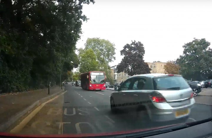The "Sh*t Driving Caught On Cam" Thread (Vol 4) - Page 476 - General Gassing - PistonHeads
