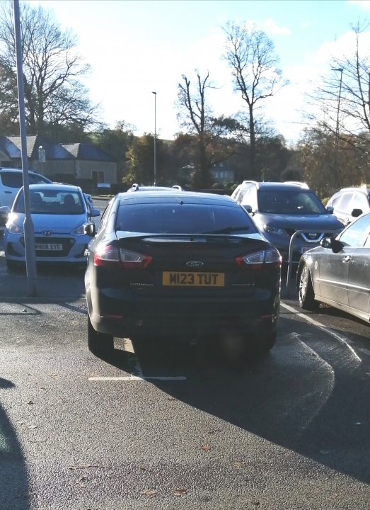 The BAD PARKING thread [vol4] - Page 443 - General Gassing - PistonHeads UK
