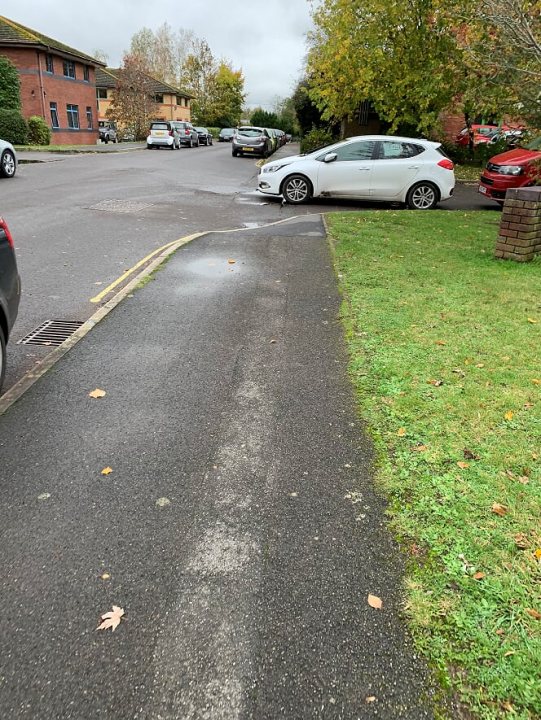 The BAD PARKING thread [vol4] - Page 262 - General Gassing - PistonHeads