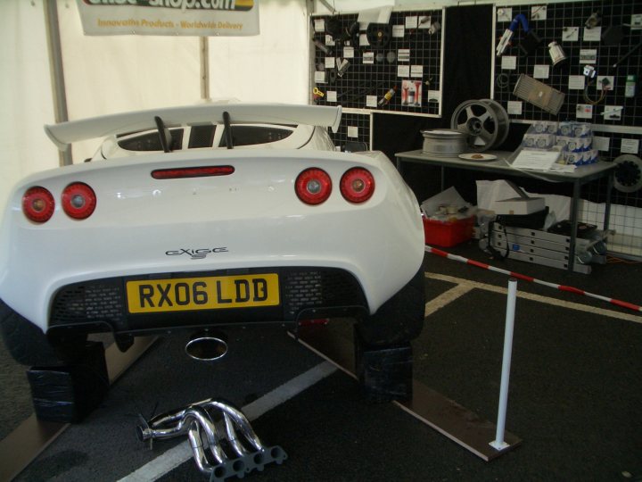 Plate Pistonheads Removing Exige
