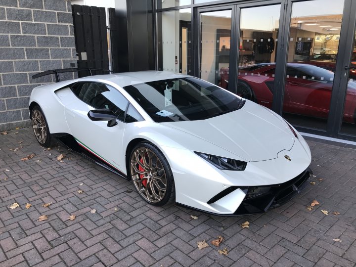 Anybody had their Performante delivered yet?? - Page 1 - Gallardo/Huracan - PistonHeads