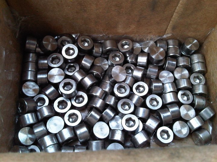 Glueing fake wheel bolts - Page 1 - Noble - PistonHeads