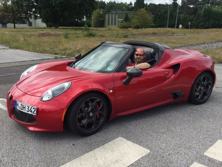 Alfa Romeo 4c Spider...... hire car.... :) - Page 1 - General Gassing - PistonHeads