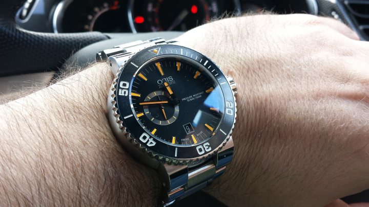 Oris Aquis Diver with actual pics - Page 1 - Watches - PistonHeads