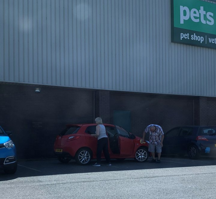 The BAD PARKING thread [vol4] - Page 390 - General Gassing - PistonHeads UK