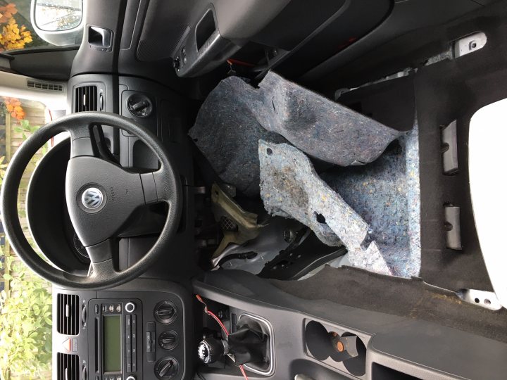 Wet Carpets in a Mk5 Golf  - Page 1 - Audi, VW, Seat & Skoda - PistonHeads