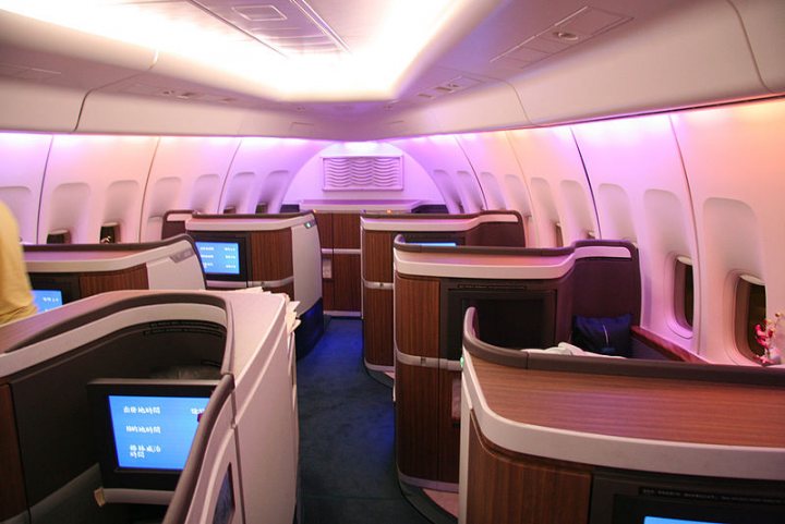 Obtained 747 business seats - help required with electricals - Page 1 - Boats, Planes & Trains - PistonHeads