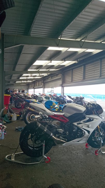 the bb trackday thread.   - Page 392 - Biker Banter - PistonHeads