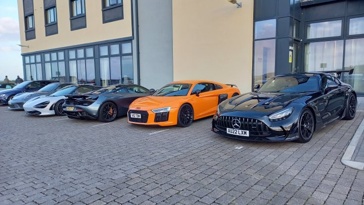 Supercars spotted, some rarities (vol 7) - Page 482 - General Gassing - PistonHeads UK