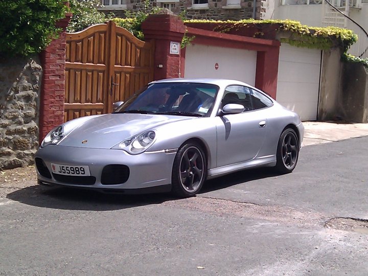 Silver car with Black wheels.... - Page 1 - Porsche General - PistonHeads