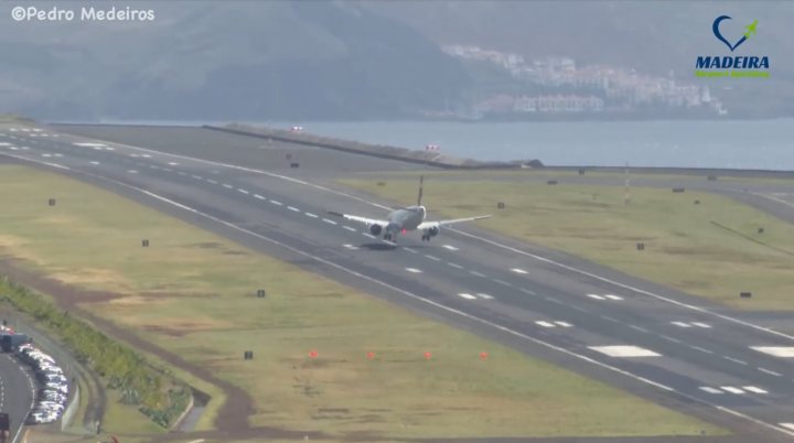 Wild landing at Madeira 26/3/24 - Page 2 - Boats, Planes & Trains - PistonHeads UK