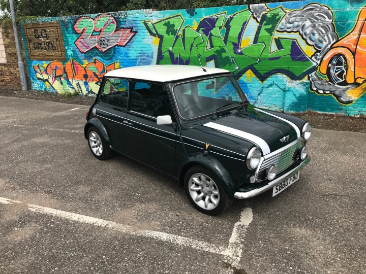 Ridiculously large chap doing 3000+ miles in a classic Mini - Page 1 - Readers' Cars - PistonHeads
