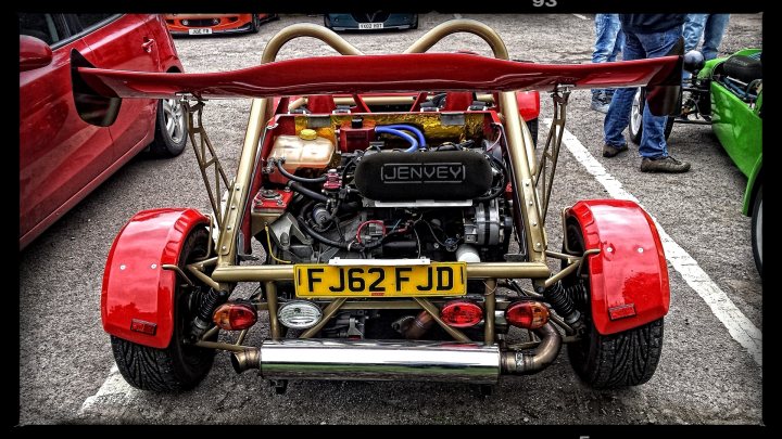 April 15th - Bucks Cars And Coffee Meet@The Bell - Page 1 - Herts, Beds, Bucks & Cambs - PistonHeads