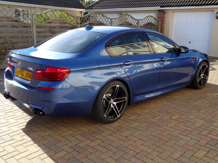 (F10) M5 with 19" alloys  versus 20" Alloys - Page 1 - M Power - PistonHeads