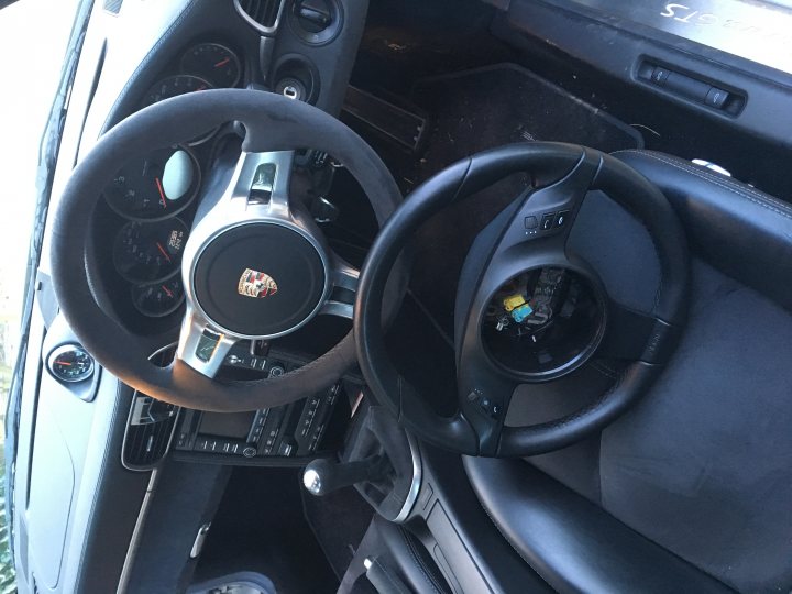 Swapping multi function wheel for sport design wheel - Page 1 - Boxster/Cayman - PistonHeads