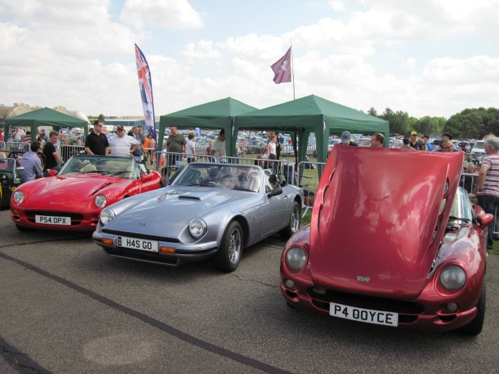 Asda 'On Your Marks' Track Day - Page 1 - General TVR Stuff & Gossip - PistonHeads
