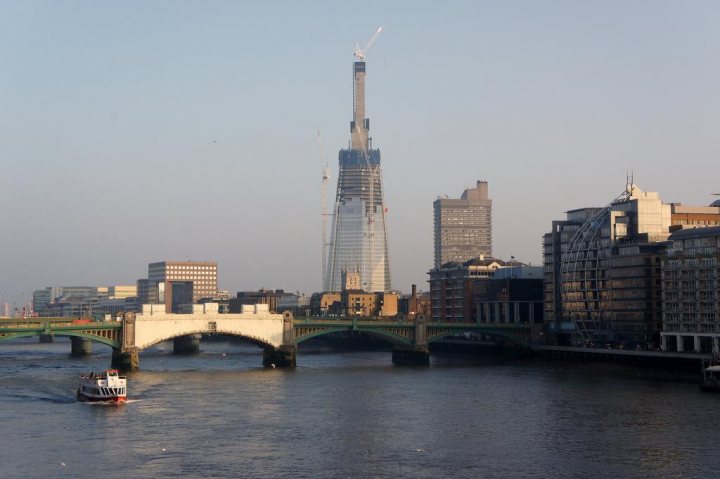 Tall Built Eiffel Pistonheads Tower London