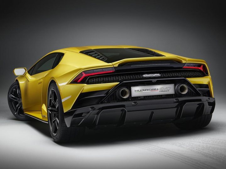 Lamborghini launches Huracan EVO RWD - Page 4 - General Gassing - PistonHeads