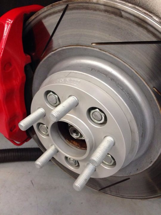 8yr service and wheel spacers at David Appleby Engineering - Page 1 - Aston Martin - PistonHeads