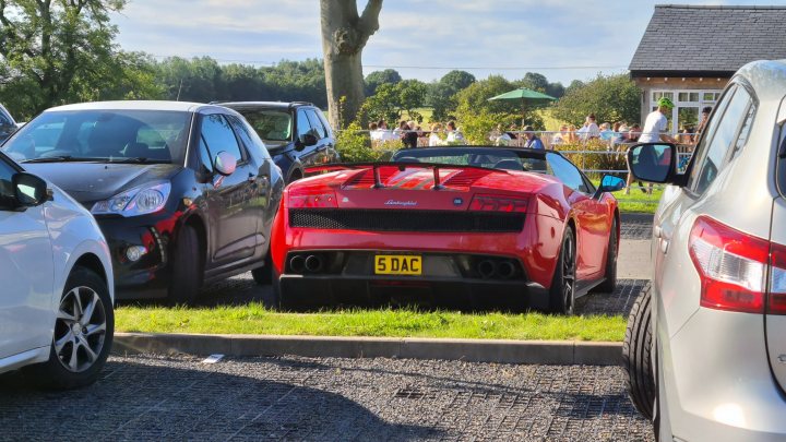 Supercars spotted, some rarities (vol 7) - Page 297 - General Gassing - PistonHeads