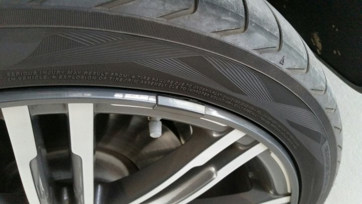 Fitted Rimbands to my Cayenne (Alloy wheel protectors) - Page 1 - Porsche General - PistonHeads - 