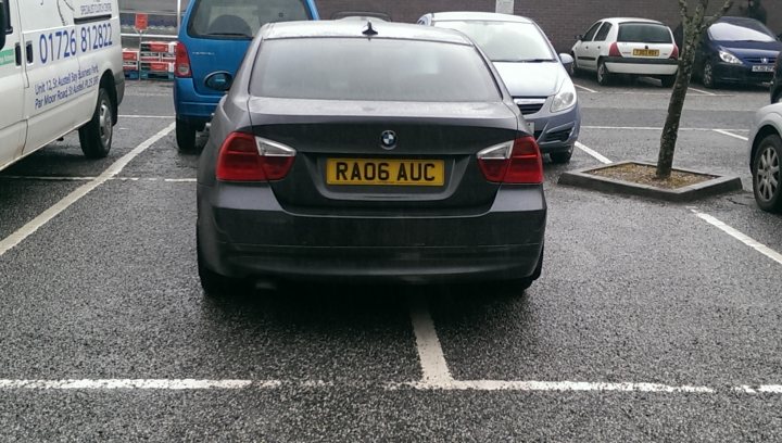 The BAD PARKING thread [vol3] - Page 312 - General Gassing - PistonHeads