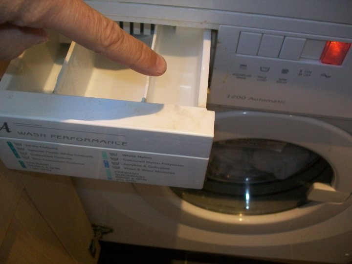 whats wrong with my washing machine? - Page 1 - Homes, Gardens and DIY - PistonHeads