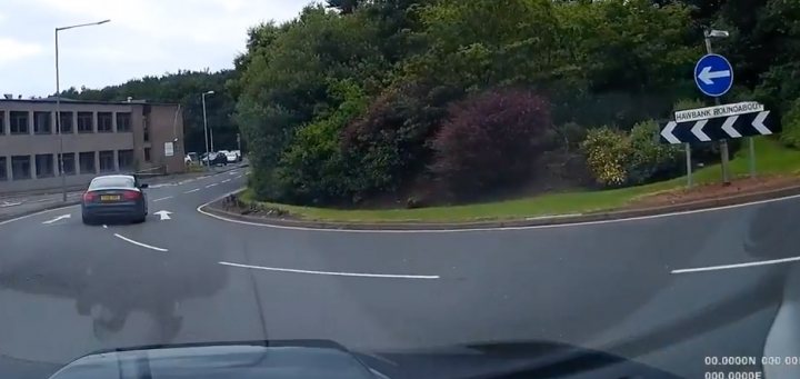The "Sh*t Driving Caught On Cam" Thread Vol 3 - Page 249 - General Gassing - PistonHeads