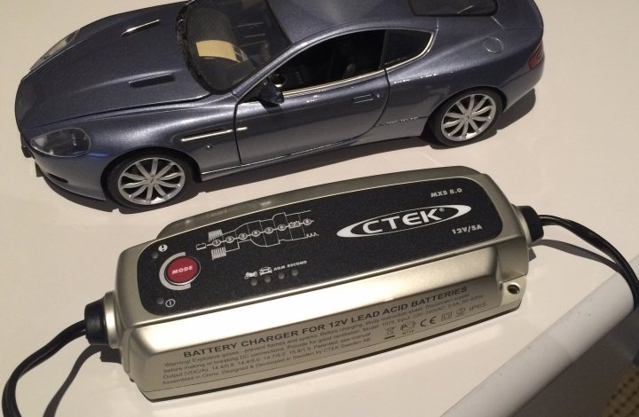 Trickle charger/battery conditioner - Page 1 - Aston Martin - PistonHeads