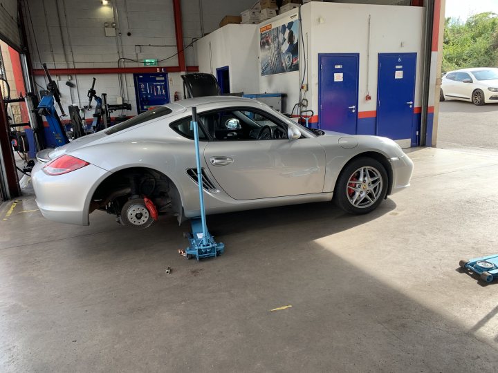 Is it difficult to find tyres for a 987Cayman on 17" wheels? - Page 1 - Boxster/Cayman - PistonHeads UK