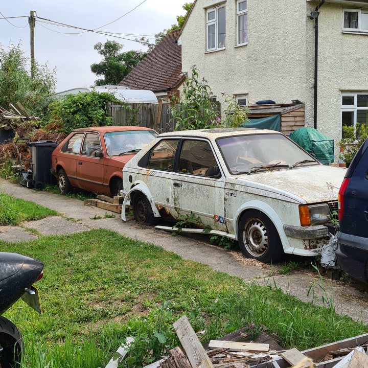 Classics left to die/rotting pics - Vol 2 - Page 374 - Classic Cars and Yesterday's Heroes - PistonHeads UK
