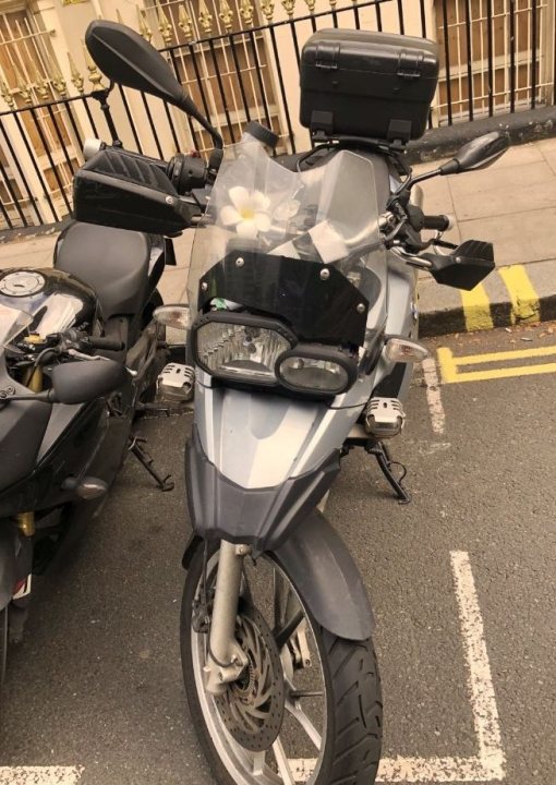 Exhaust scratched – parking etiquette in central London - Page 1 - Biker Banter - PistonHeads