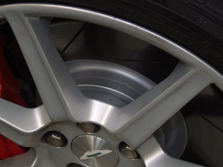 Brake Discs Unsightly Pistonheads