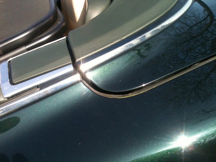 DB9 volante roof cover not closing properly - Page 1 - Aston Martin - PistonHeads