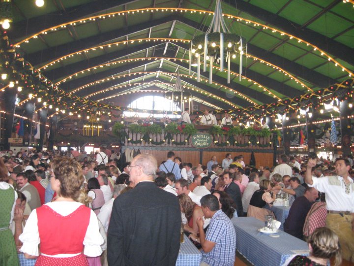 Tell me about the Munchen Oktoberfest. - Page 1 - Holidays & Travel - PistonHeads