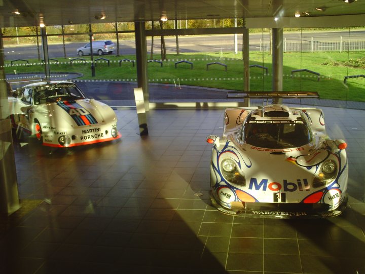 Historic Glasgow Collection Pistonheads Porsche