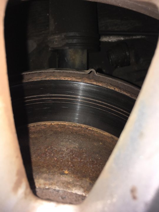 What has caused this? (pics) - Page 1 - Suspension & Brakes - PistonHeads