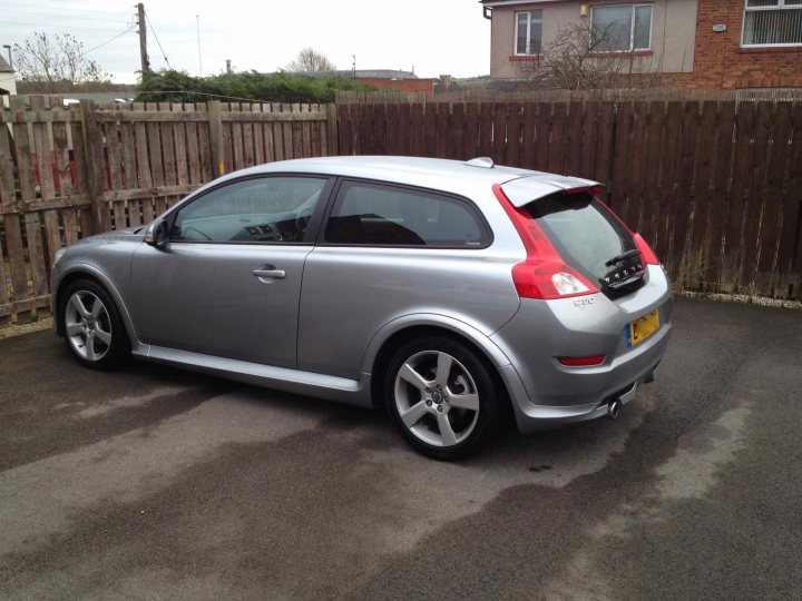 Volvo C30 T5 with go-faster bits - Page 3 - Readers' Cars - PistonHeads