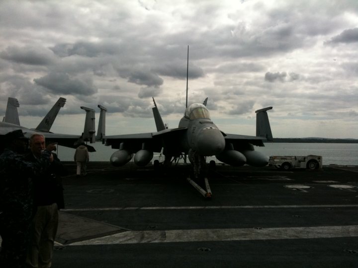 USS George H W Bush has arrived in Portsmouth.. - Page 1 - Boats, Planes & Trains - PistonHeads